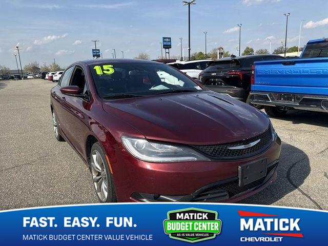 2015 Chrysler 200 S Sedan FWD