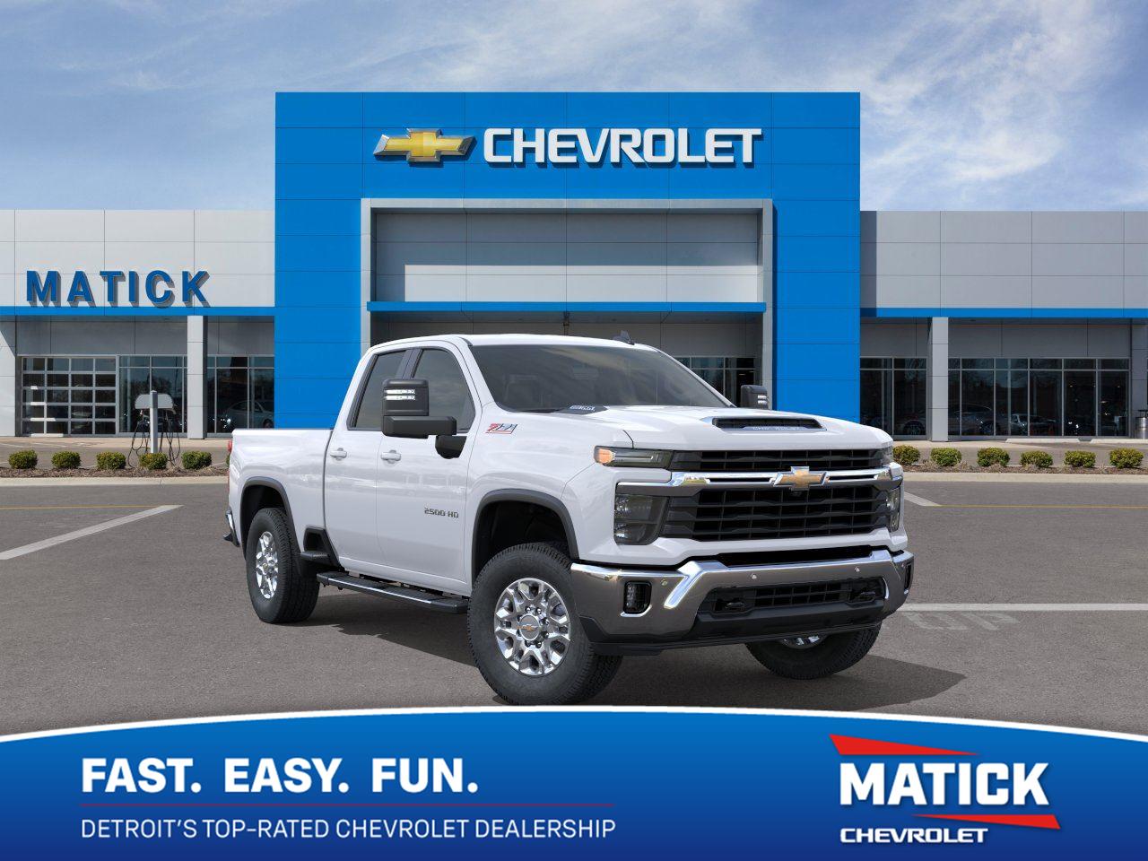 Summit White 2026 Chevrolet Silverado 2500HD Pickup Truck Four-Wheel Drive Automatic