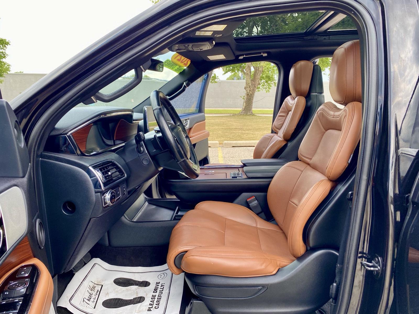 2021 Lincoln Navigator Reserve's photo