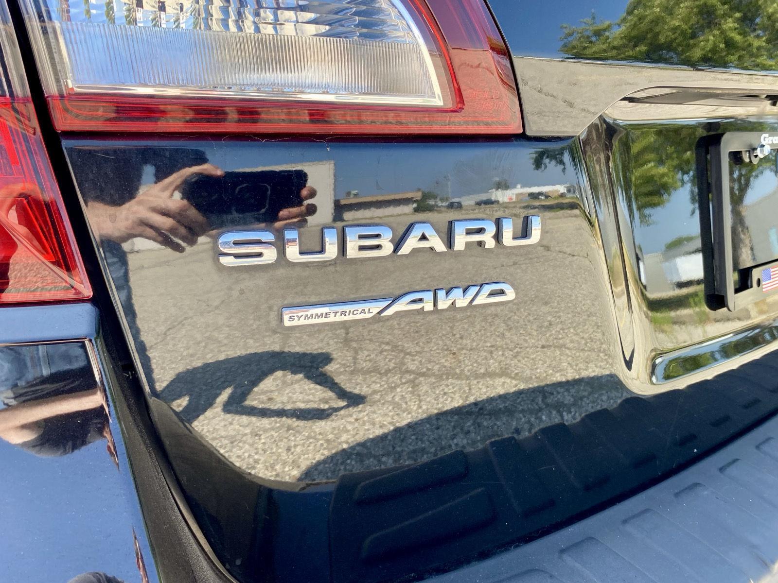 2017 Subaru Outback Limited photo 36