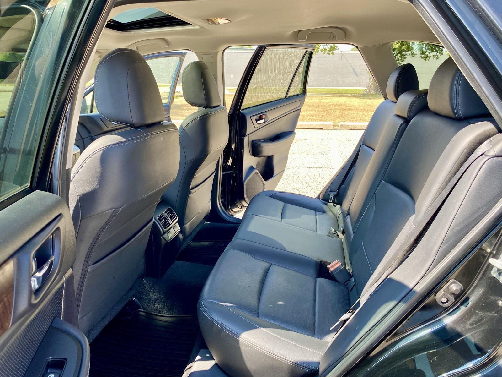 2017 Subaru Outback Limited photo 19