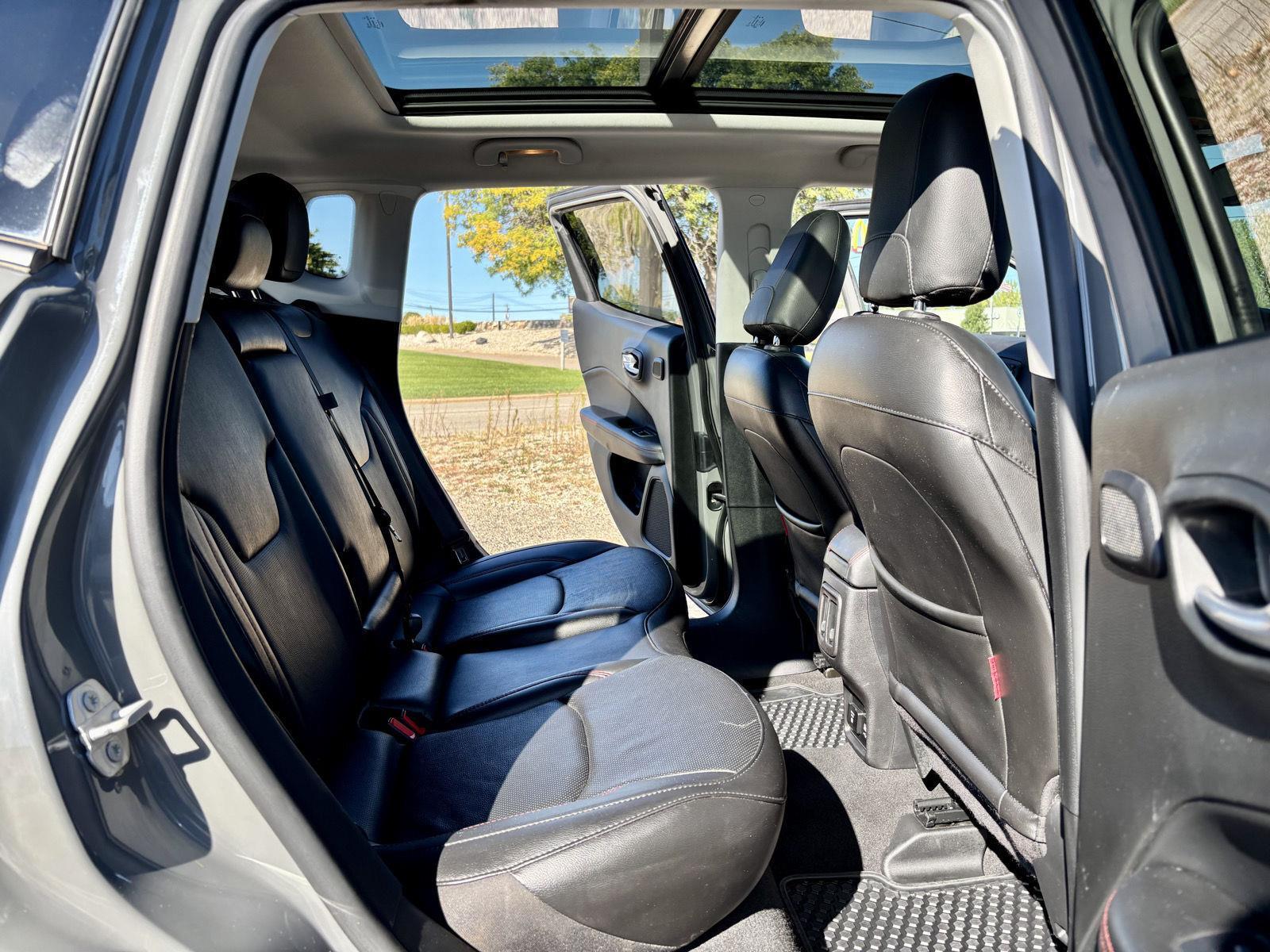 2021 Jeep Compass Trailhawk photo 3
