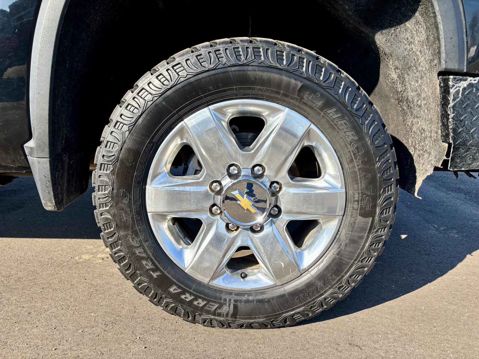 2022 Chevrolet Silverado 2500HD LTZ - Photo 29