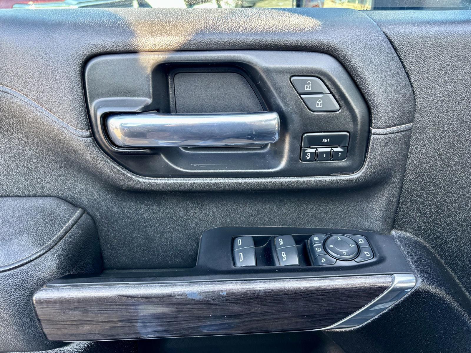 2022 Chevrolet Silverado 2500HD LTZ - Photo 22