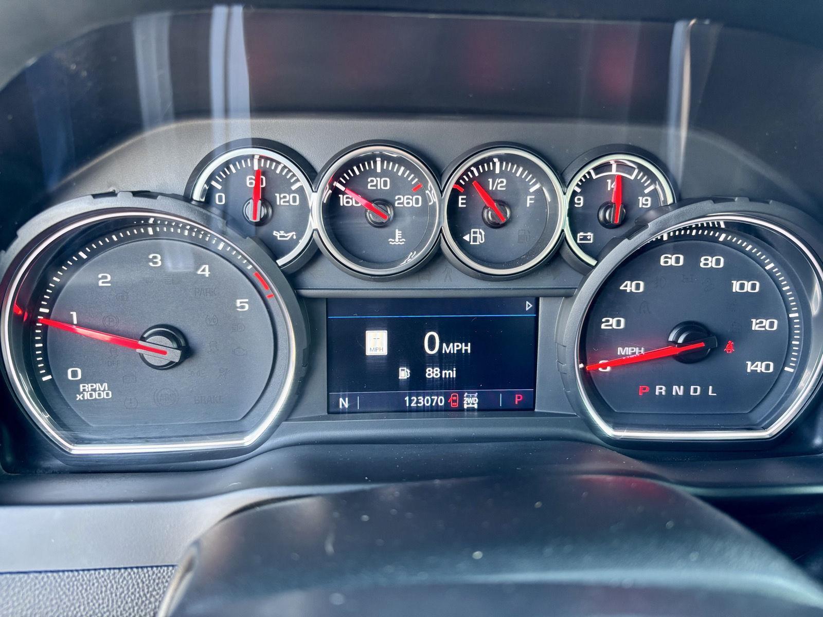 2022 Chevrolet Silverado 2500HD LTZ - Photo 30