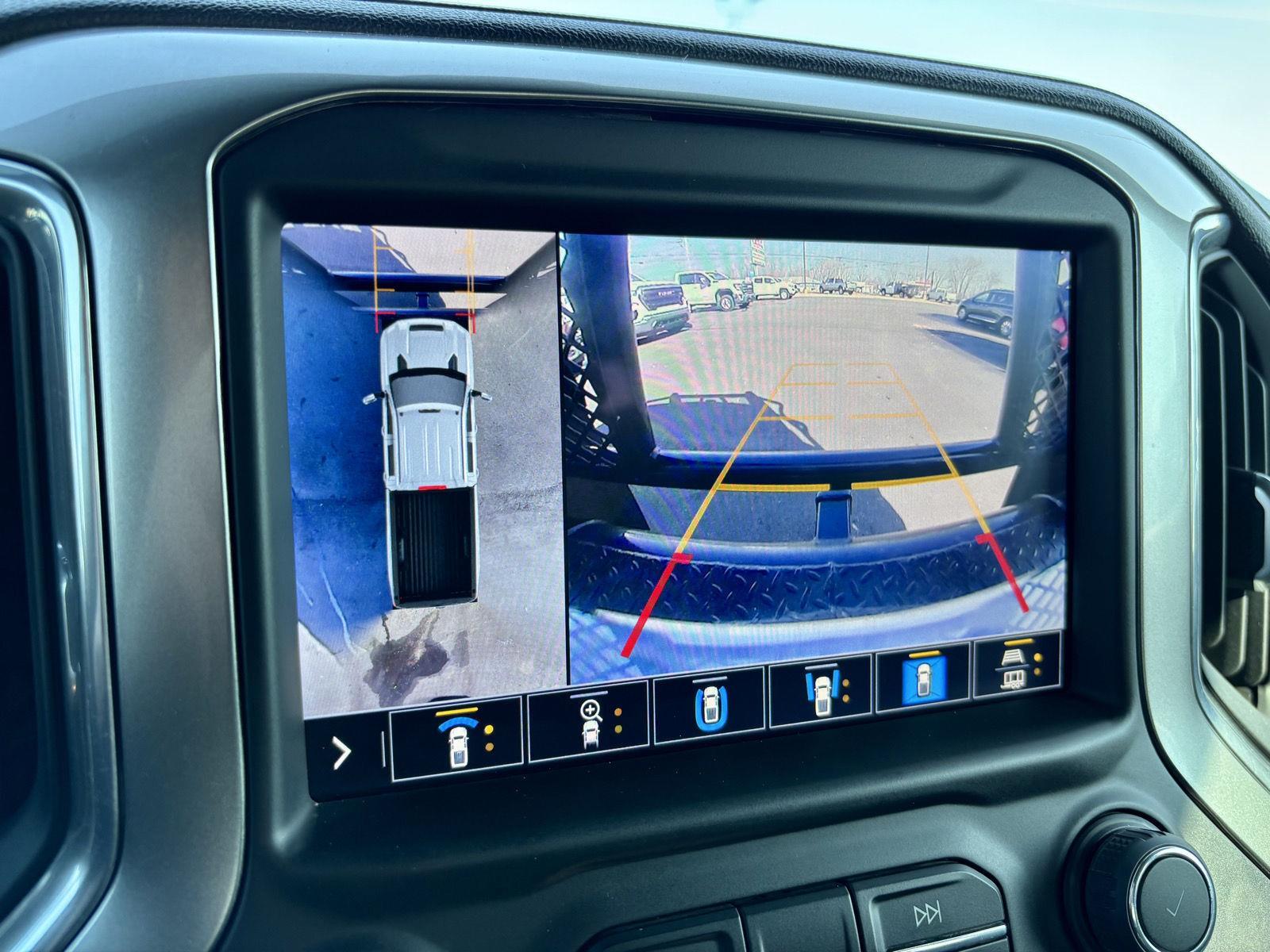 2022 Chevrolet Silverado 2500HD LTZ - Photo 19