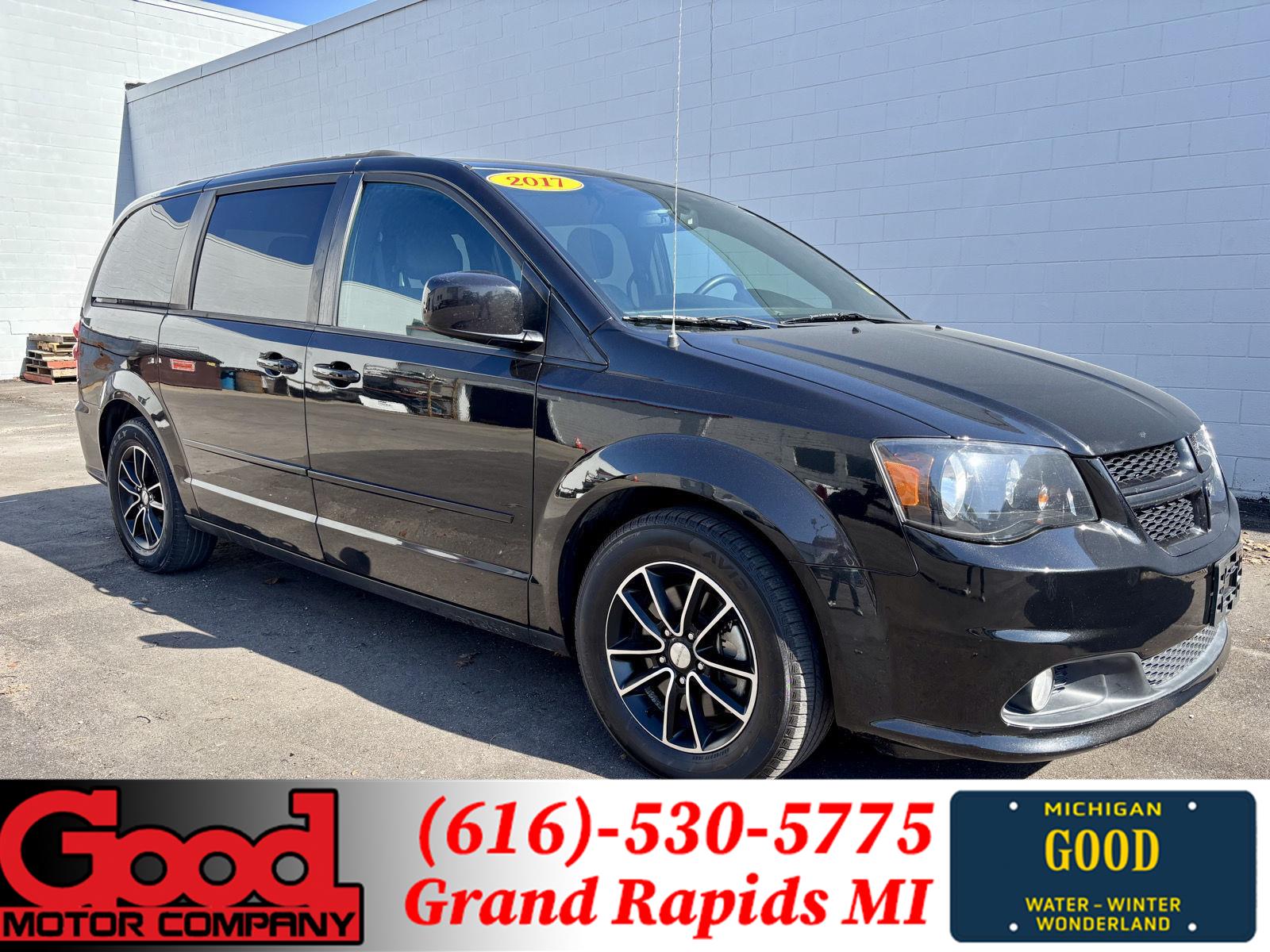 Black Onyx Crystal Pearlcoat 2017 Dodge Grand Caravan GT FWD Minivan Front-Wheel Drive 6-Speed Automatic