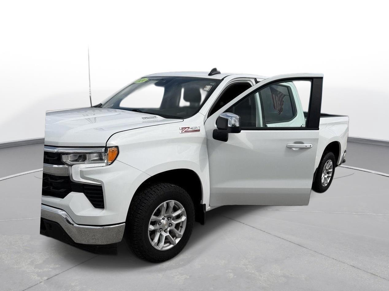 Summit White 2024 Chevrolet Silverado 1500 Pickup Truck Four-Wheel Drive Automatic