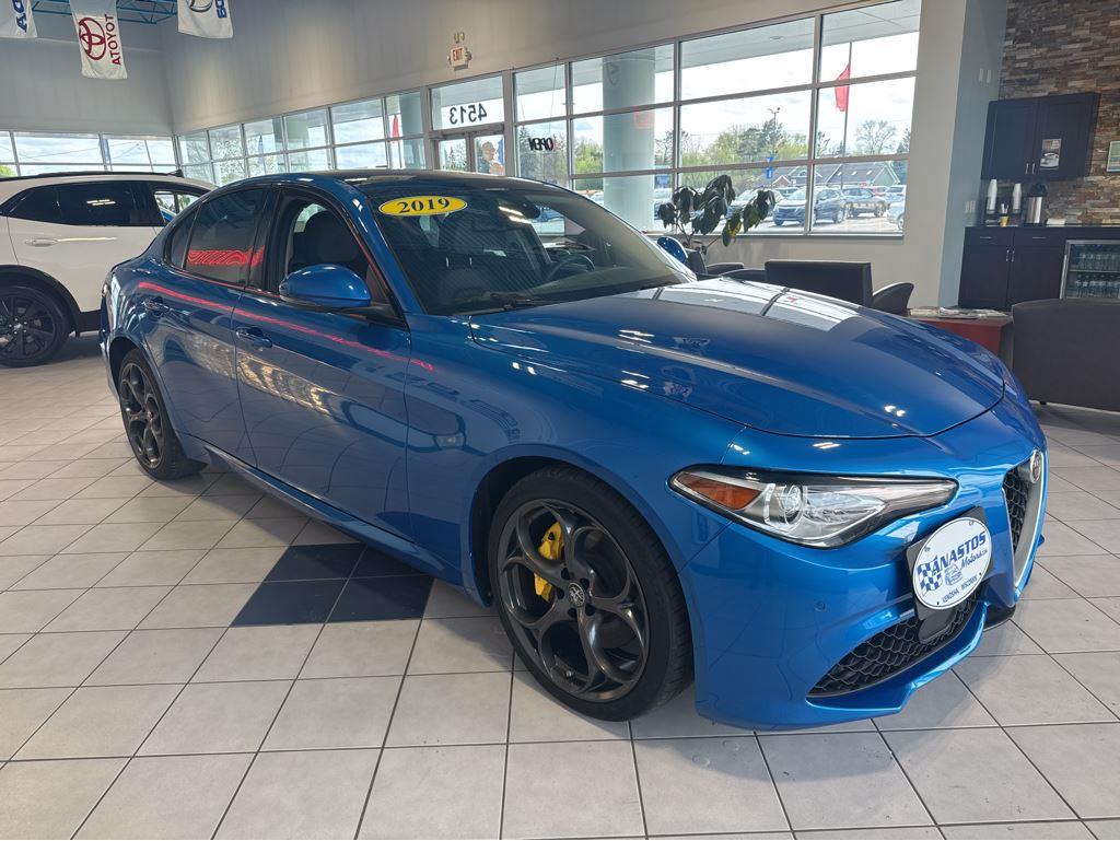 Misano Blue Metallic 2019 Alfa Romeo Giulia Ti Sport AWD Sedan All-Wheel Drive Automatic
