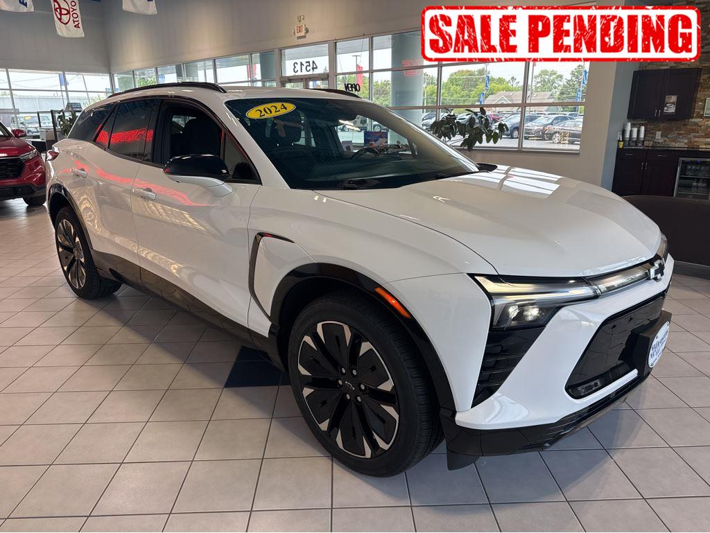 Summit White 2024 Chevrolet Blazer EV SUV / Crossover All-Wheel Drive Automatic