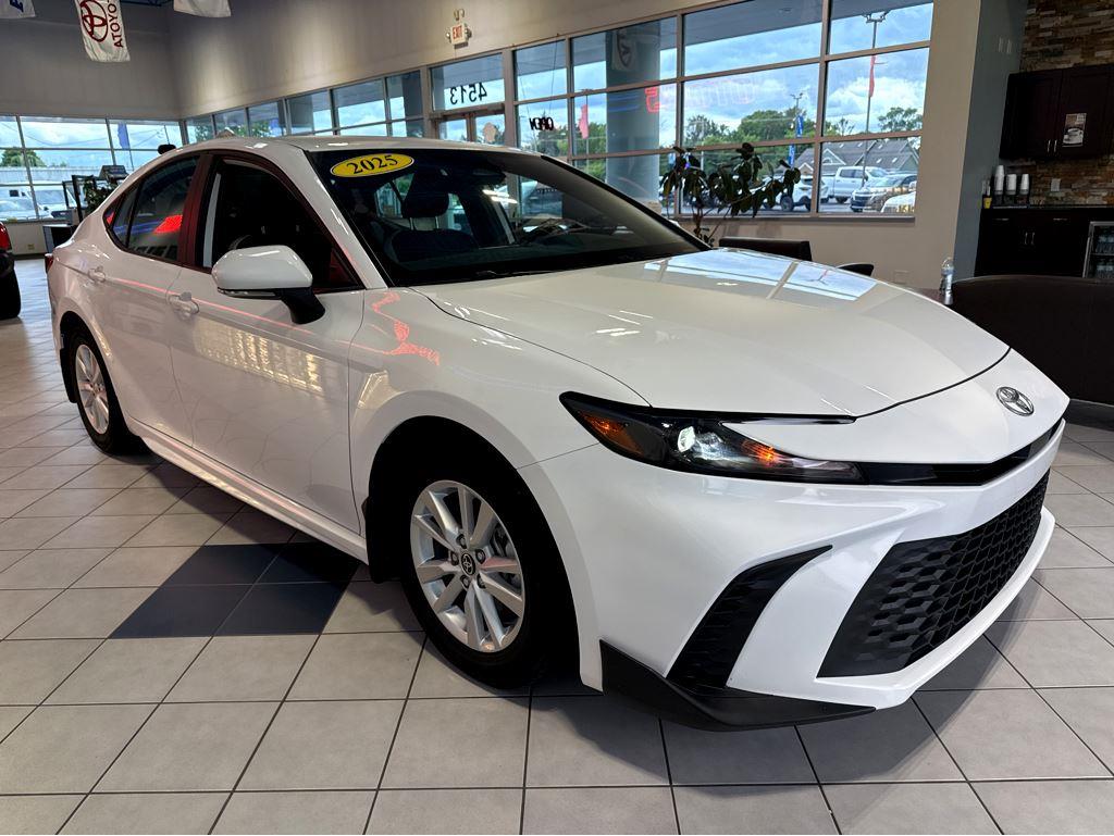 White 2025 Toyota Camry Sedan Front-Wheel Drive 