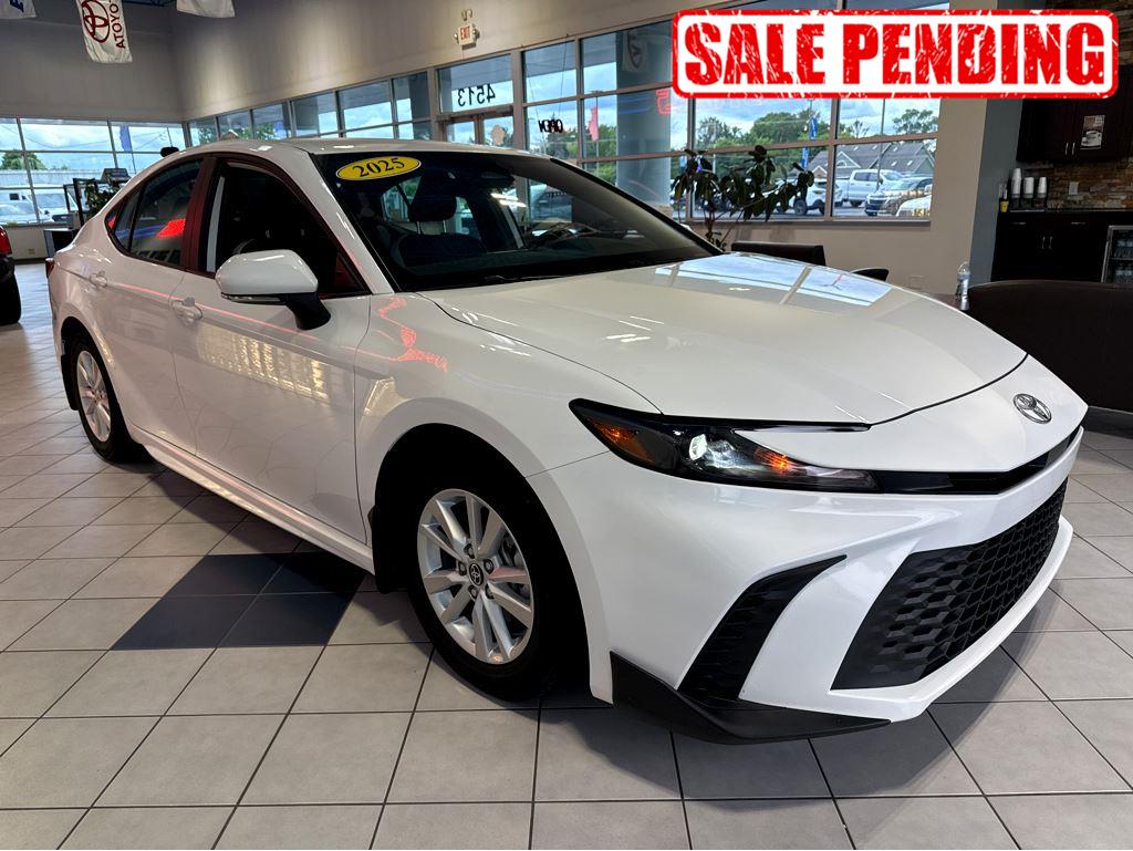 White 2025 Toyota Camry Sedan Front-Wheel Drive 