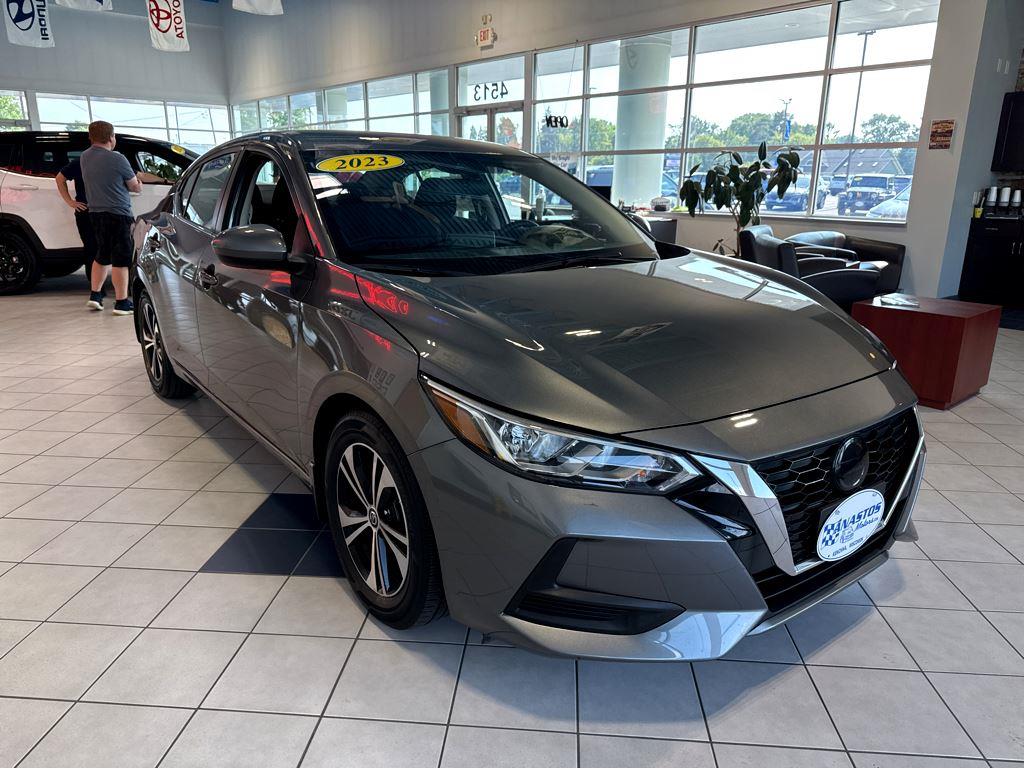 Gray (Gun Metallic) 2023 Nissan Sentra Sedan Front-Wheel Drive Continuously Variable Transmission