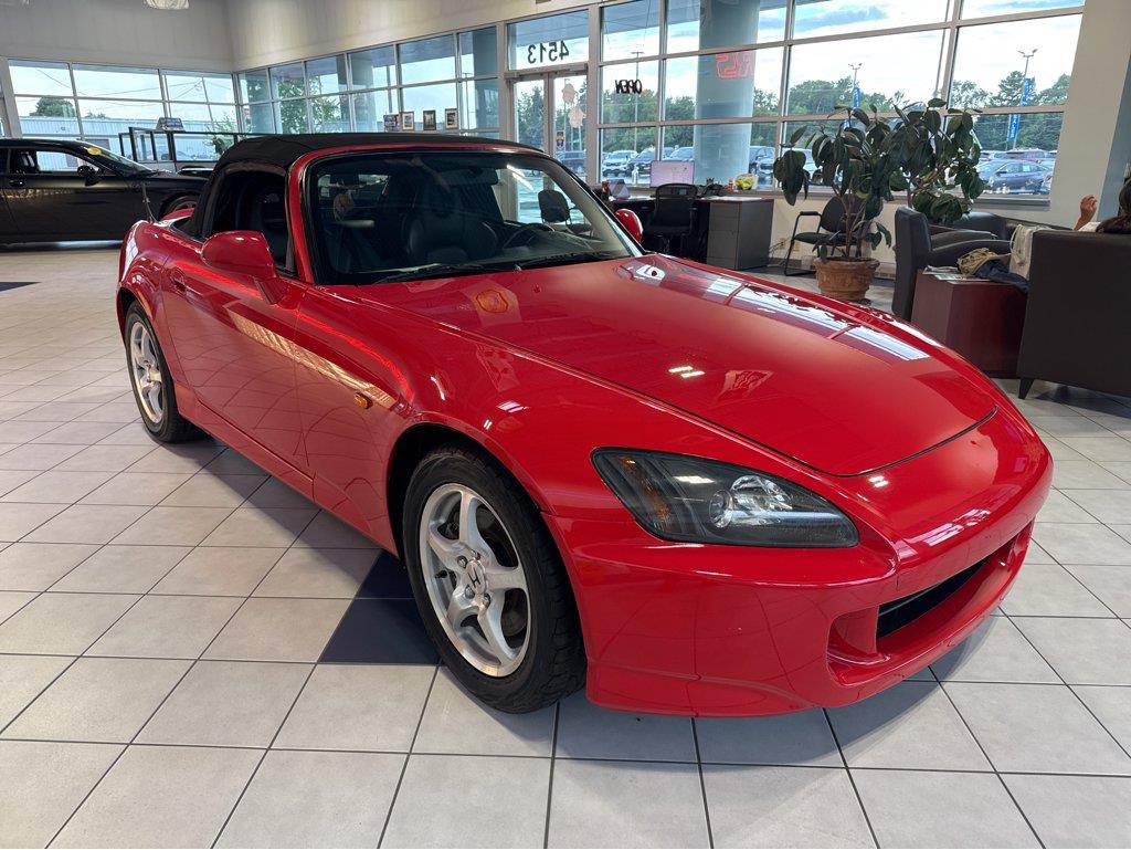 2001 Honda S2000 Rojo (New Formula Red) Descapotable Tracción trasera Manual