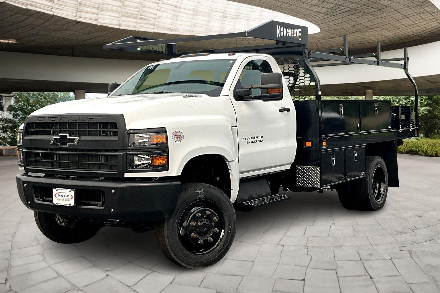 2024 Chevrolet Silverado Base's photo