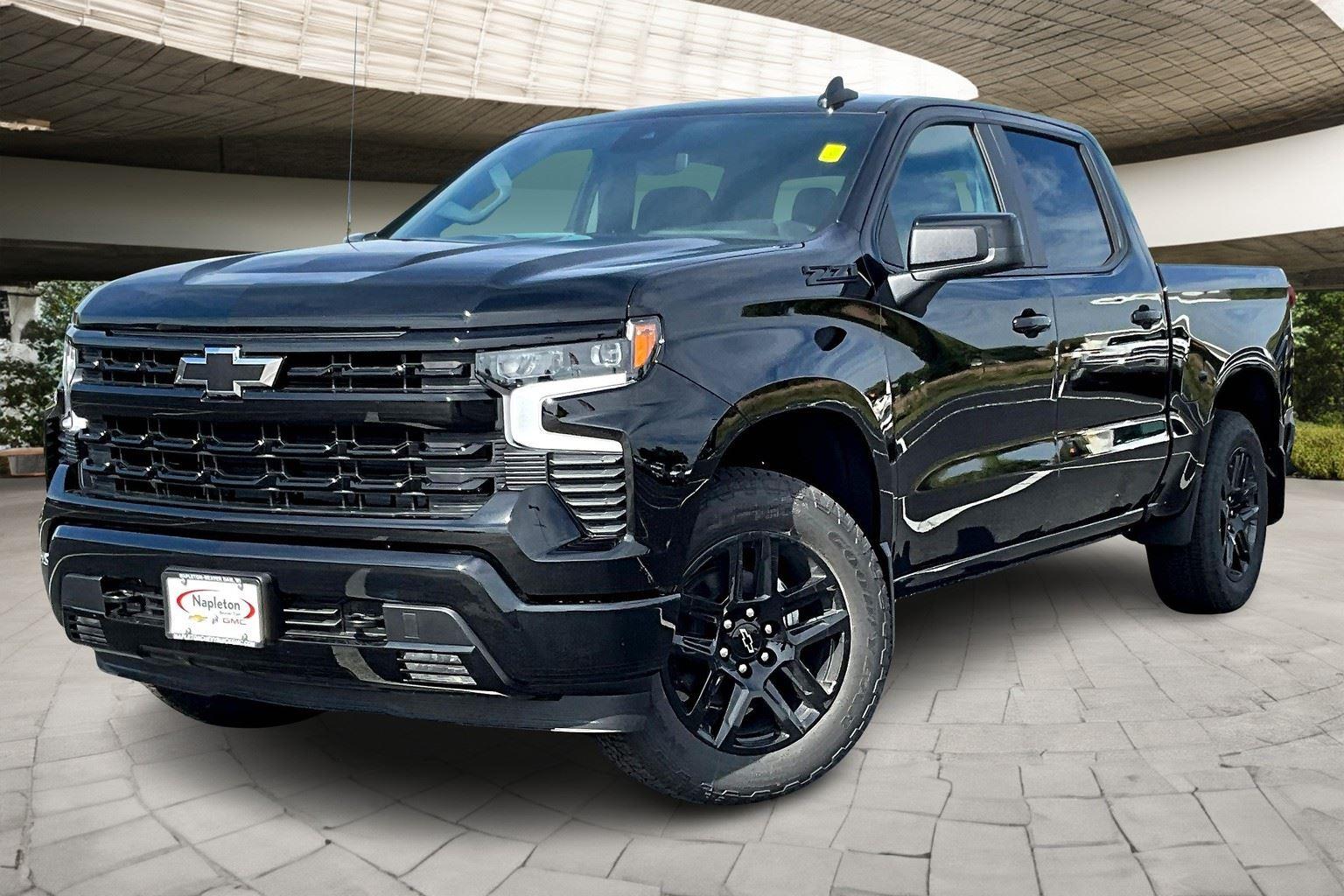 2026 Chevrolet Silverado Base's photo