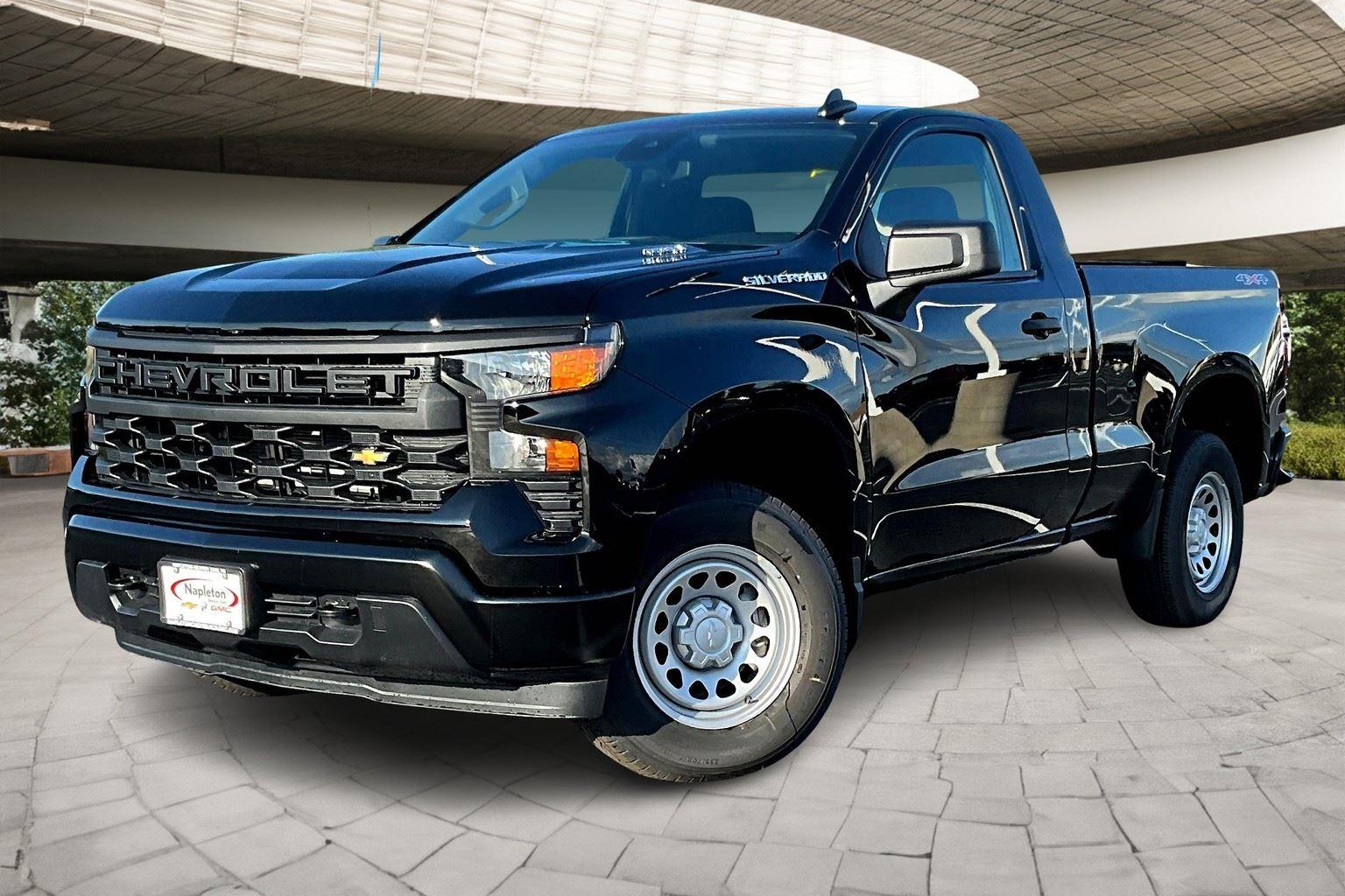 2026 Chevrolet Silverado Base's photo