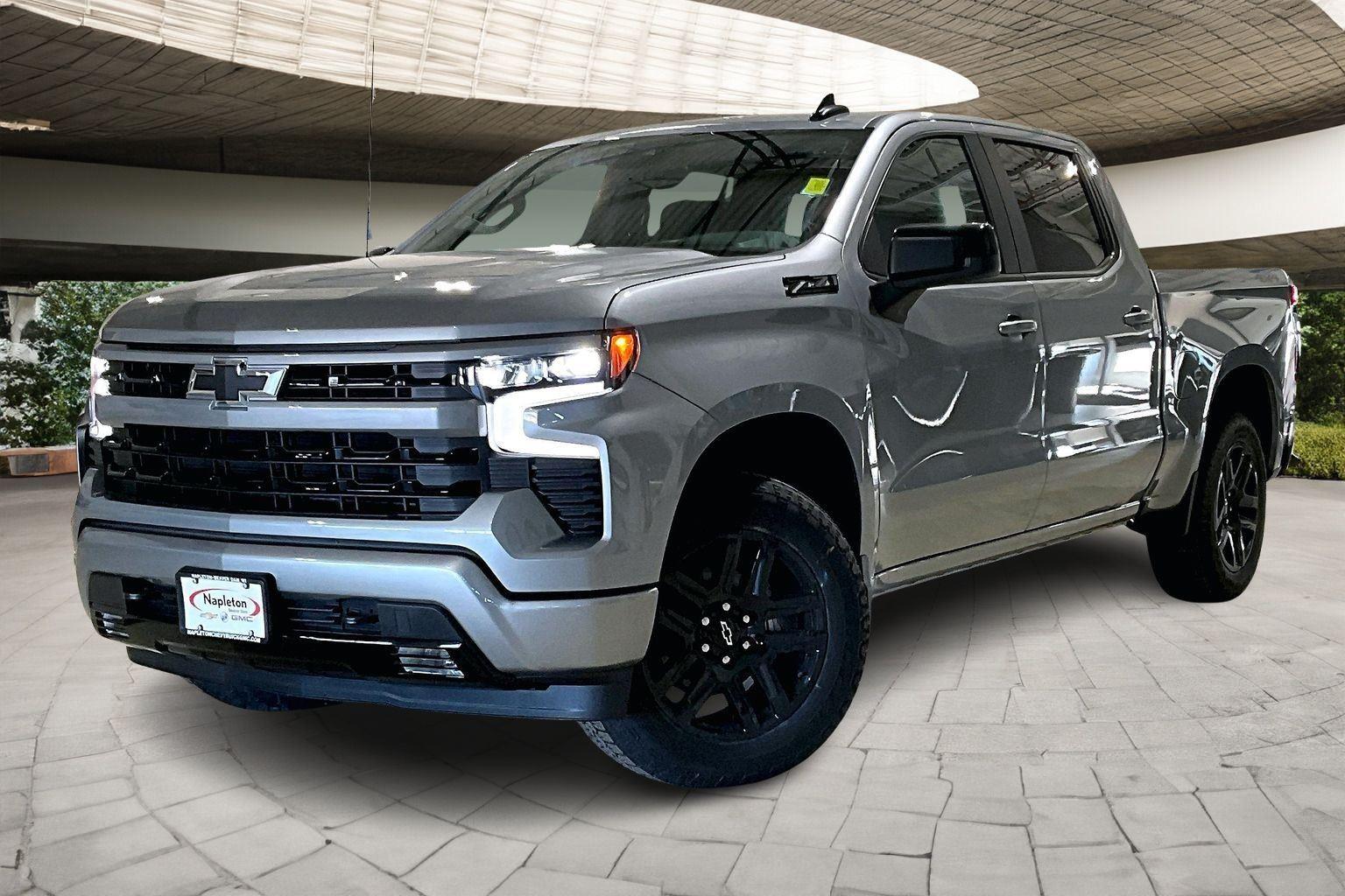2026 Chevrolet Silverado Base's photo