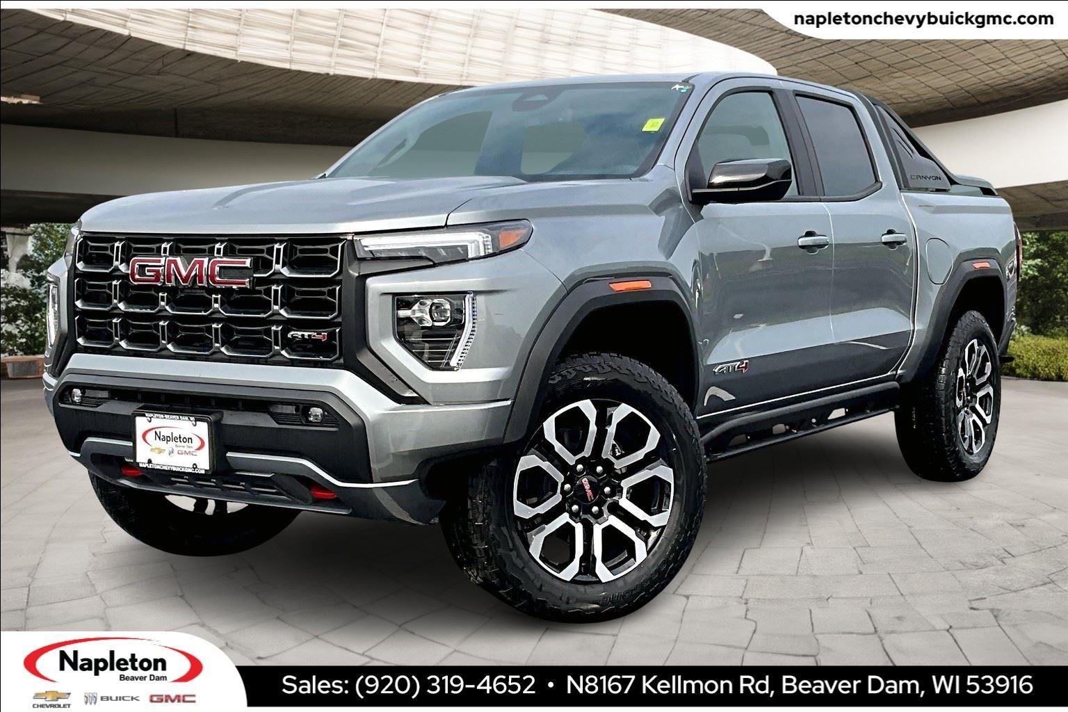 2025 GMC Canyon AT4 Crew Cab 4WD