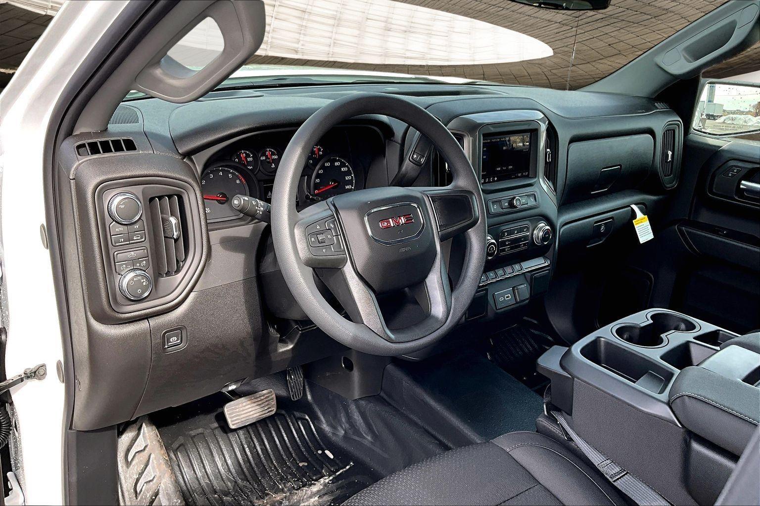 2026 GMC Sierra 1500 Pro - Photo 8
