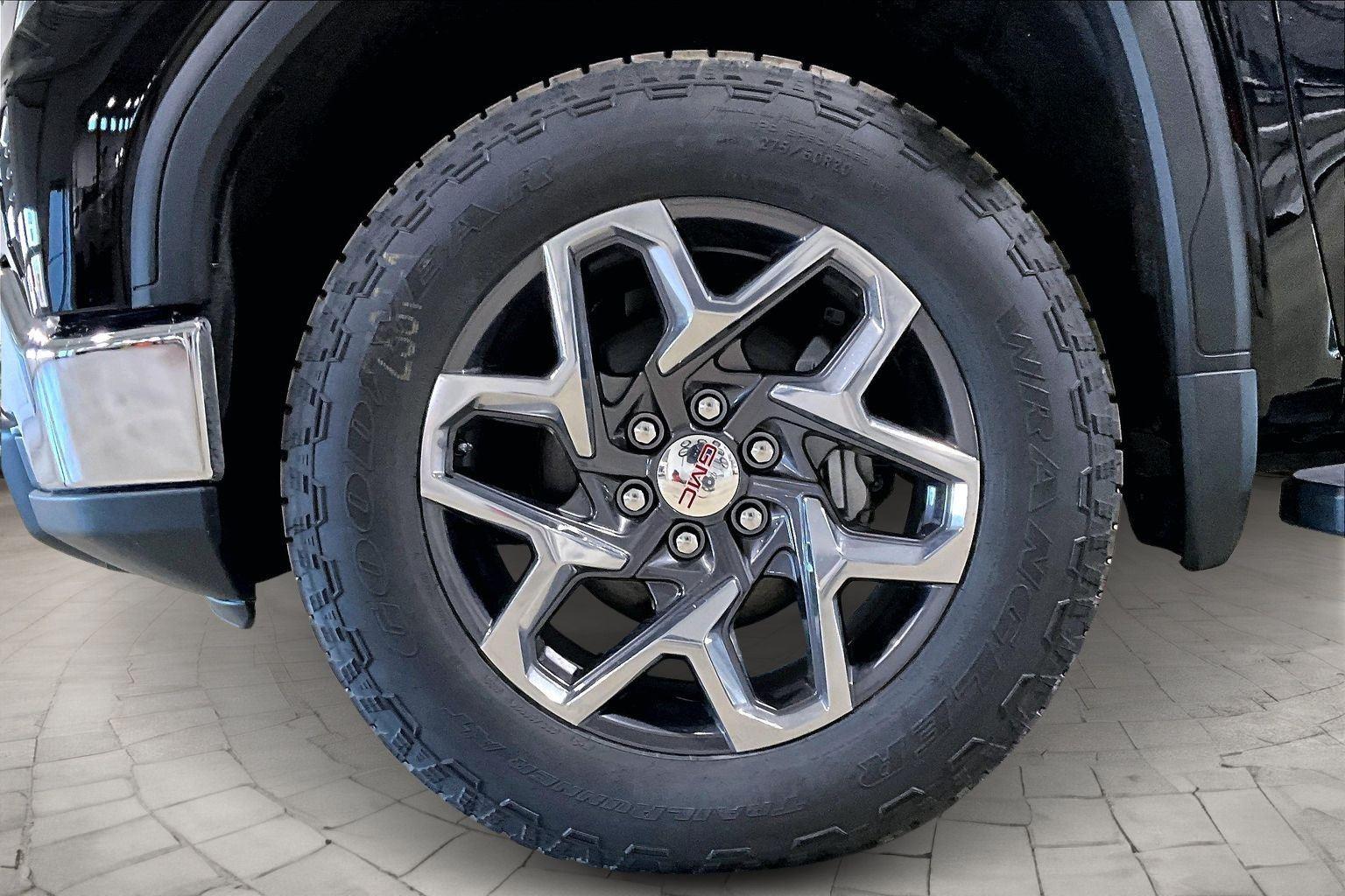 2026 GMC Sierra 1500 SLT - Photo 16