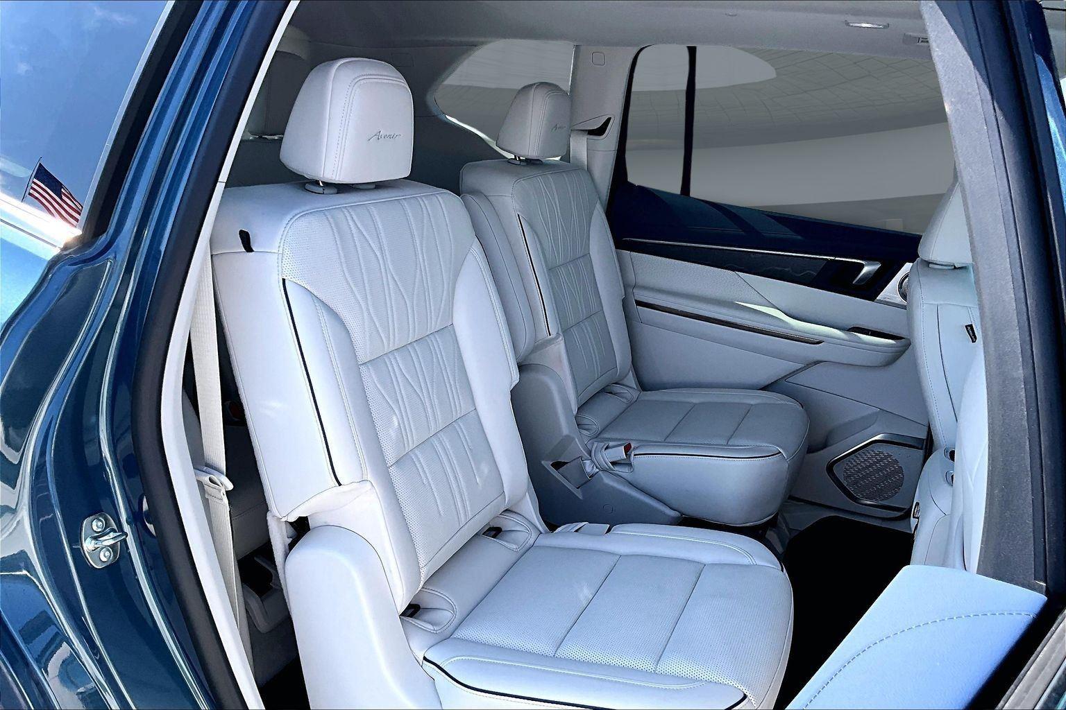2026 Buick Enclave Avenir - Photo 11