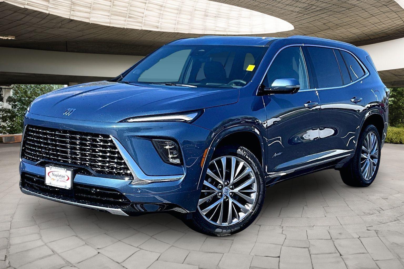 2026 Buick Enclave Avenir AWD's photo