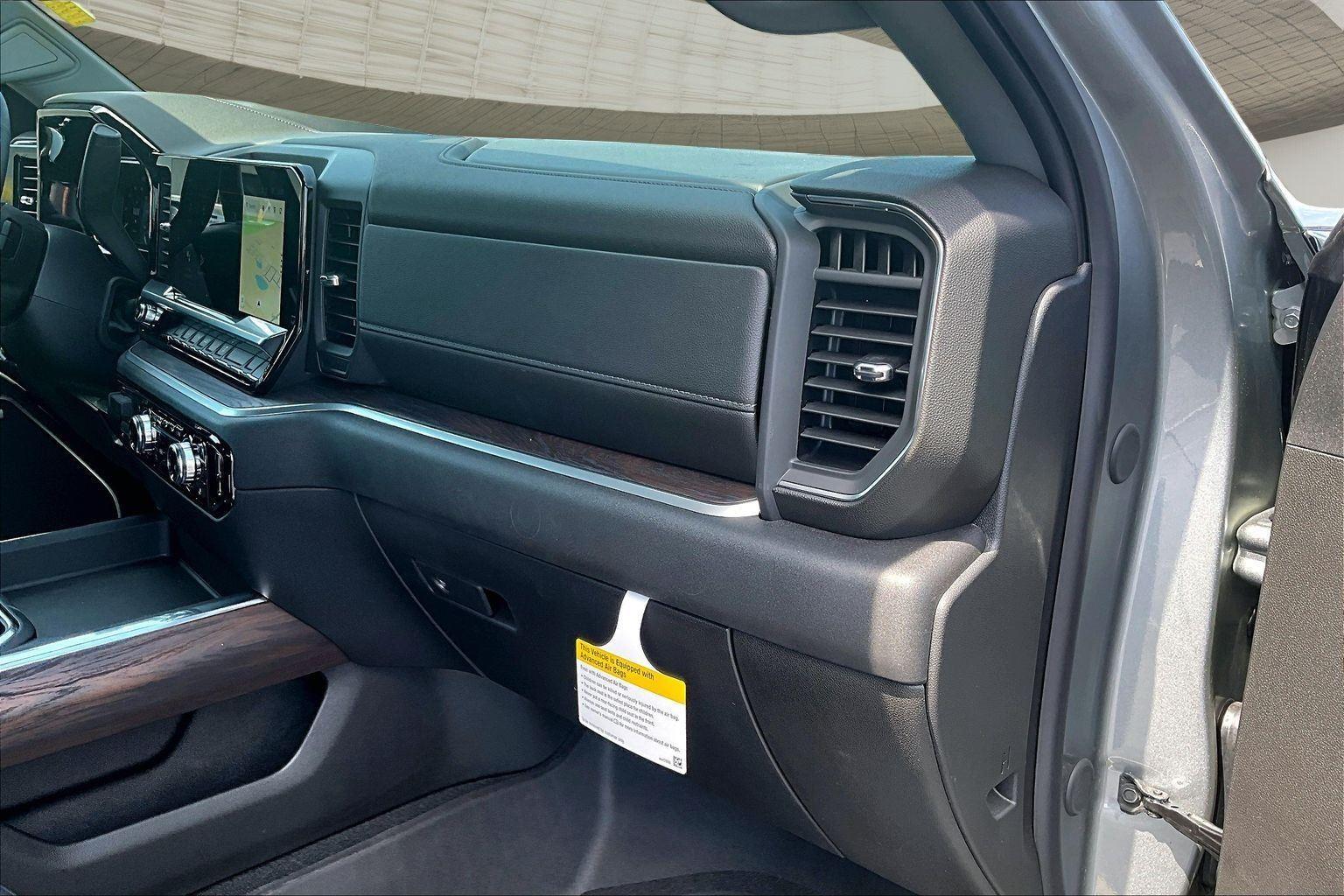 2026 GMC Sierra 2500HD SLT - Photo 34