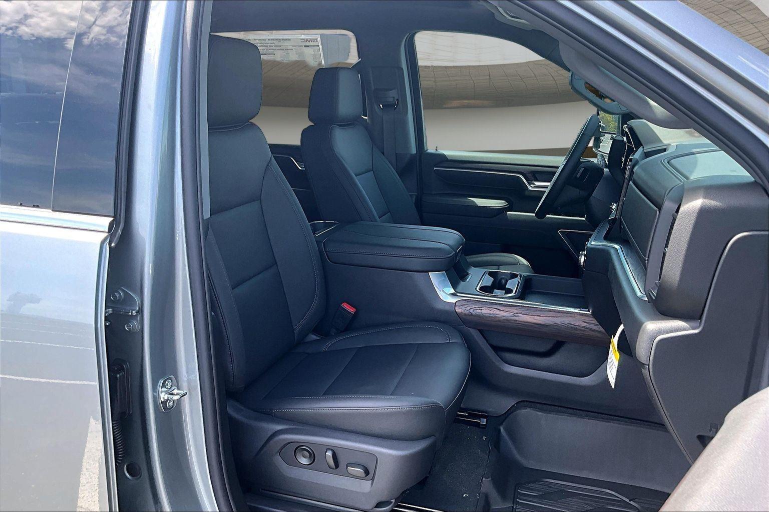 2026 GMC Sierra 2500HD SLT - Photo 12