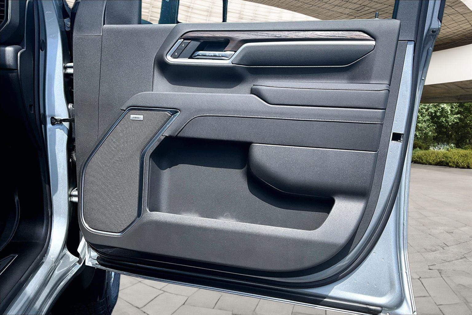 2026 GMC Sierra 2500HD SLT - Photo 13