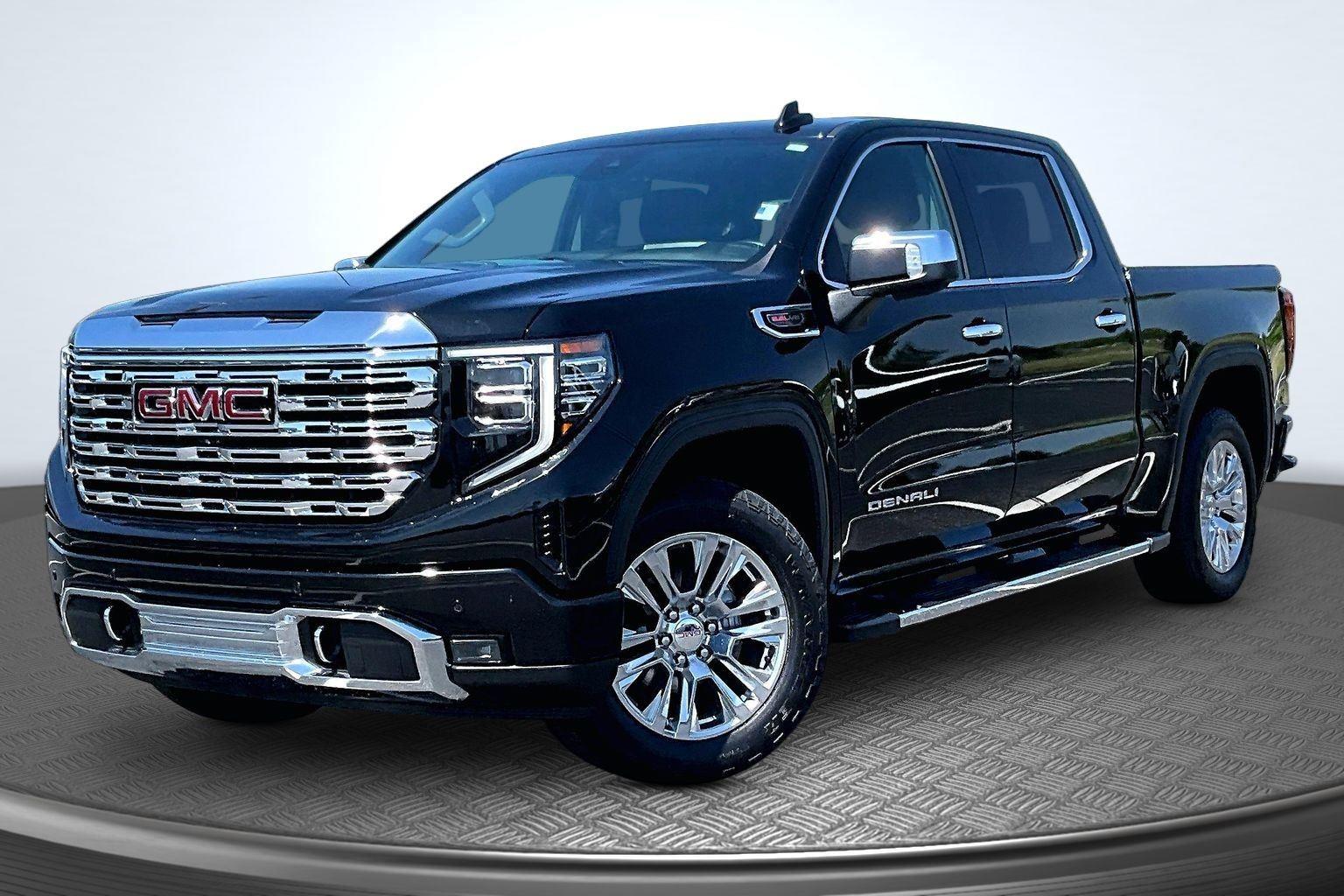 2023 GMC Sierra 4WD Crew Cab Short Box Denali's photo