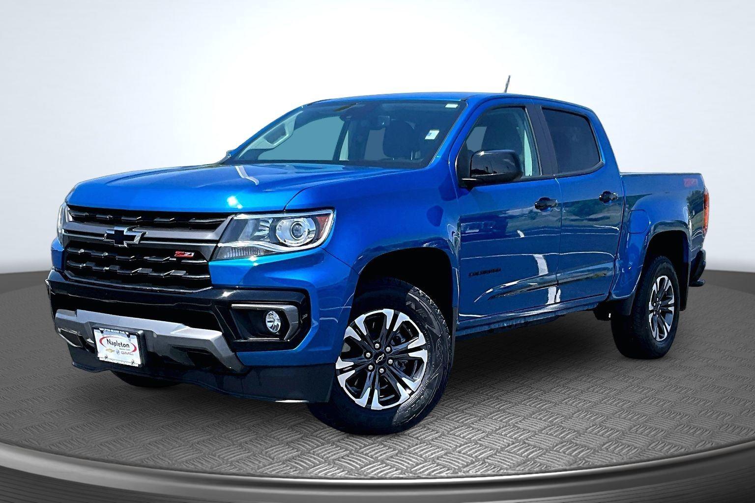 Bright Blue Metallic 2022 Chevrolet Colorado Z71 Crew Cab 4WD Pickup Truck Four-Wheel Drive 8-Speed Automatic