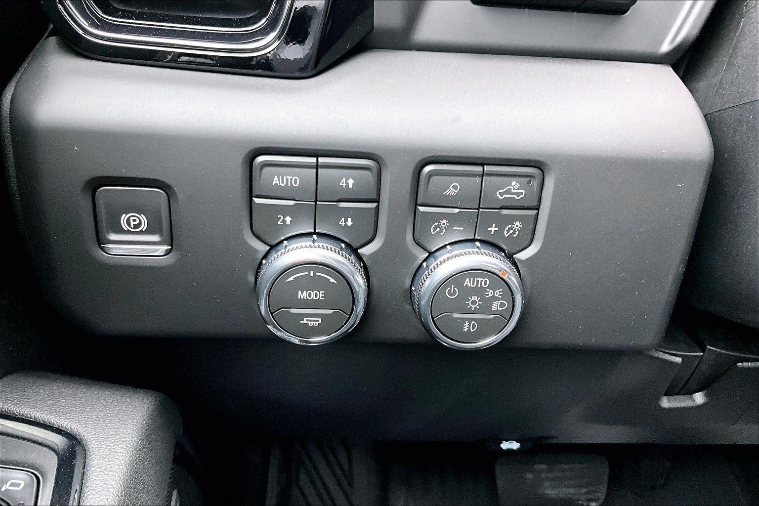 2026 GMC Sierra 2500HD AT4 - Photo 19