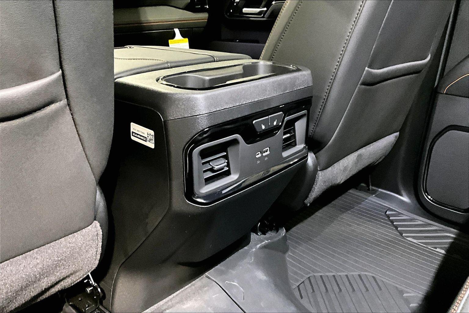 2026 GMC Sierra 2500HD AT4 - Photo 24
