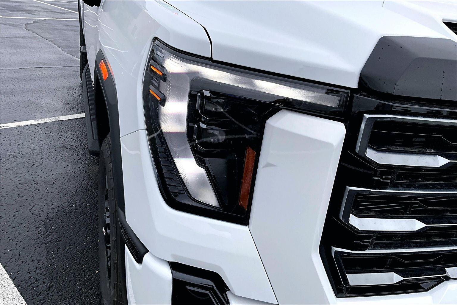 2026 GMC Sierra 2500HD AT4 - Photo 37