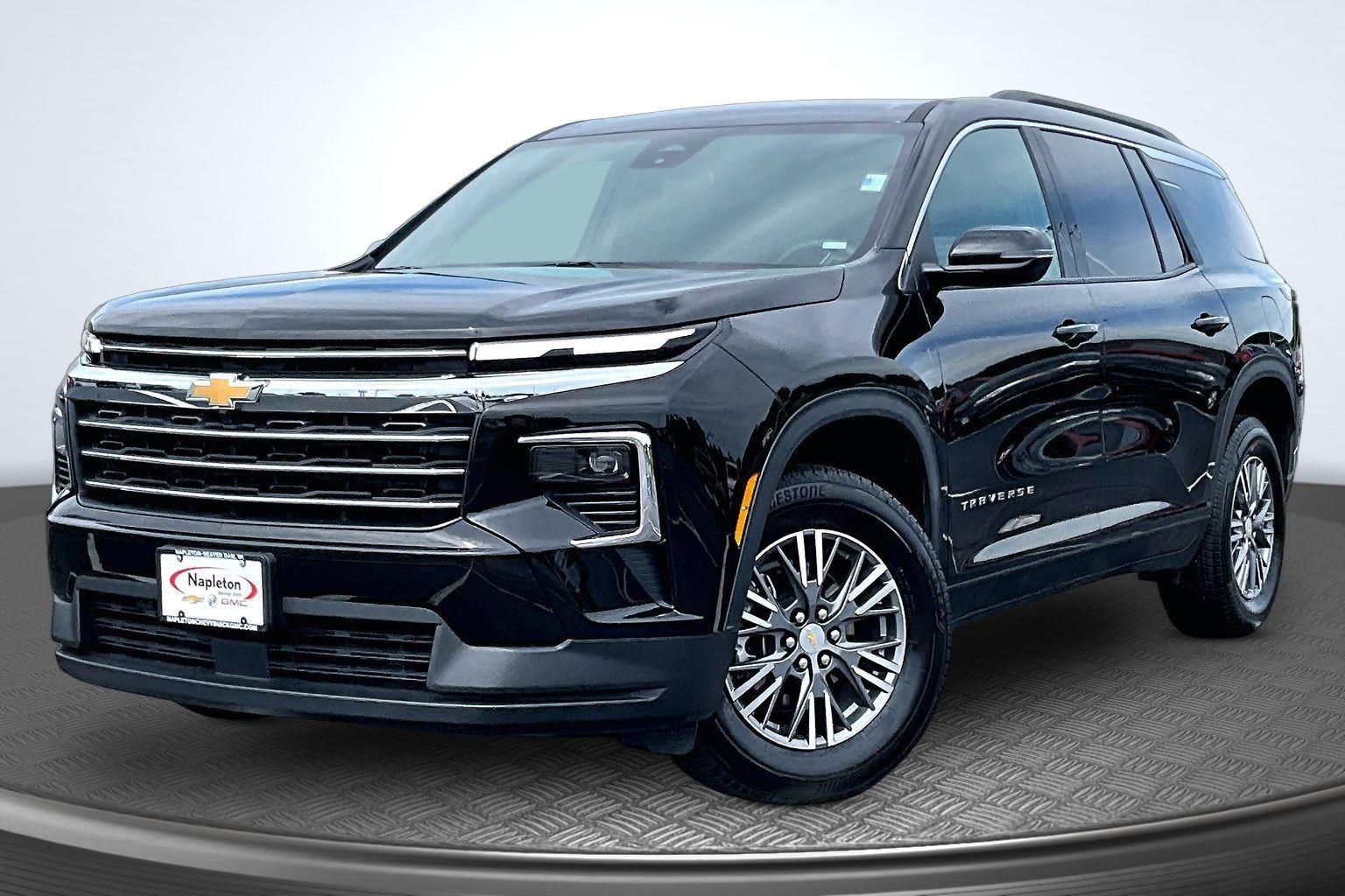 Mosaic Black Metallic 2026 Chevrolet Traverse SUV / Crossover Four-Wheel Drive 8-Speed Automatic
