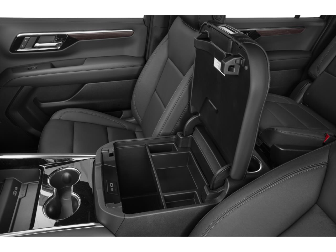 2026 Chevrolet Suburban Z71 - Photo 11