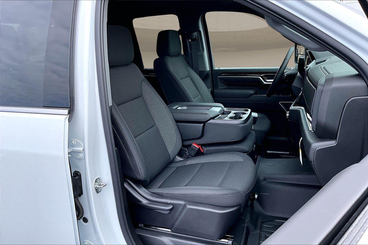 2026 GMC Sierra 2500HD SLE - Photo 12