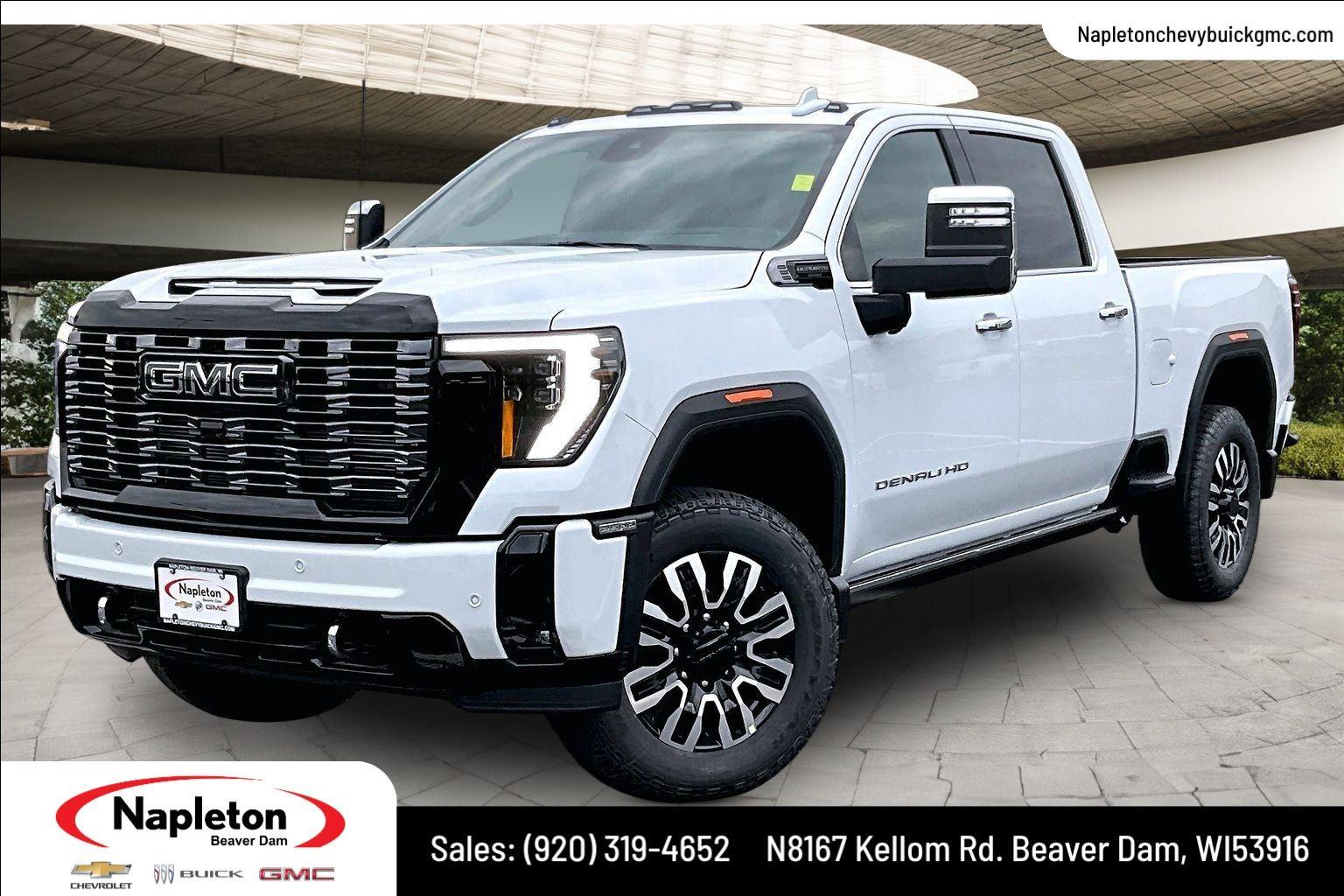 Glacier White Tricoat 2026 GMC Sierra 2500HD Pickup Truck Four-Wheel Drive Automatic