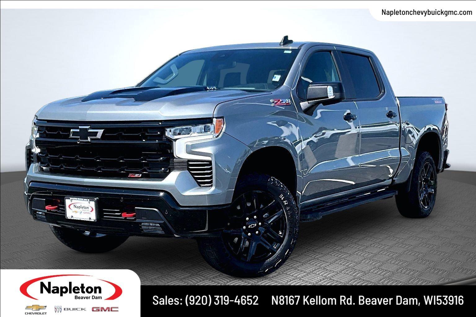 Sterling Gray Metallic 2024 Chevrolet Silverado 1500 Pickup Truck Four-Wheel Drive Automatic