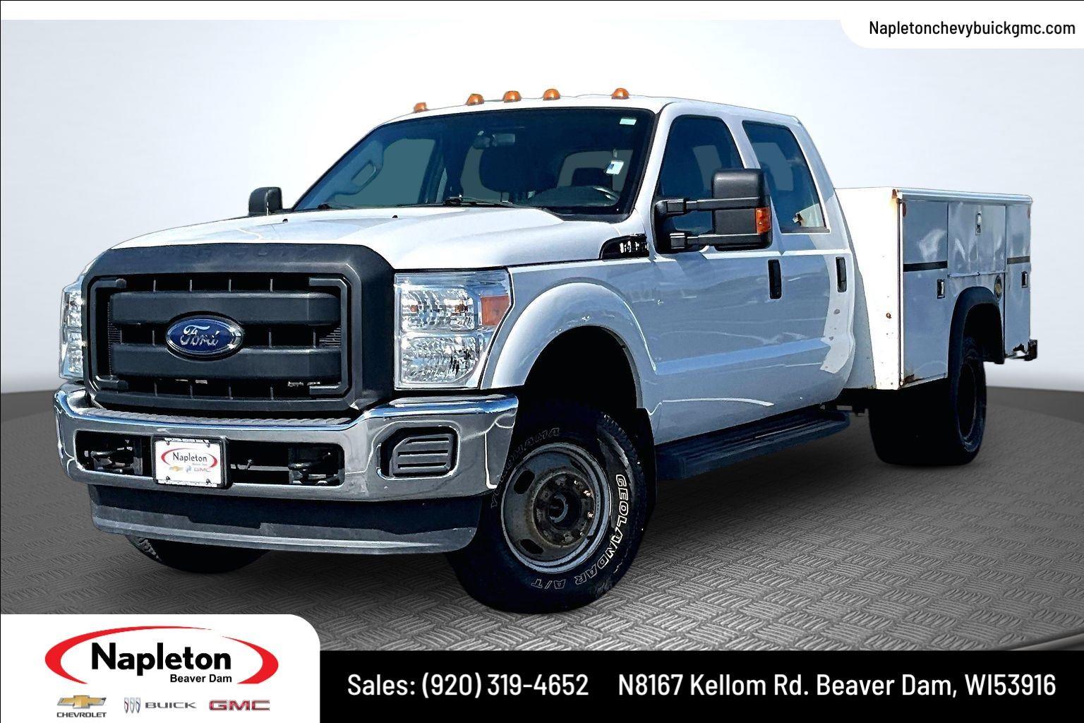 Oxford White 2015 Ford F-350 Super Duty Chassis Pickup Truck Four-Wheel Drive 6-Speed Automatic