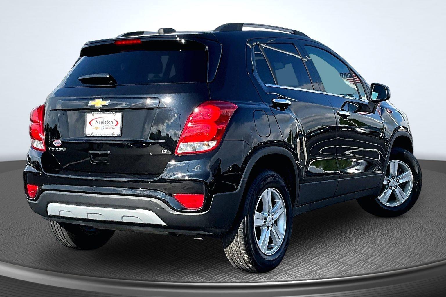Used 2019 Chevrolet Trax LT with VIN KL7CJPSB3KB956305 for sale in Beaver Dam, WI