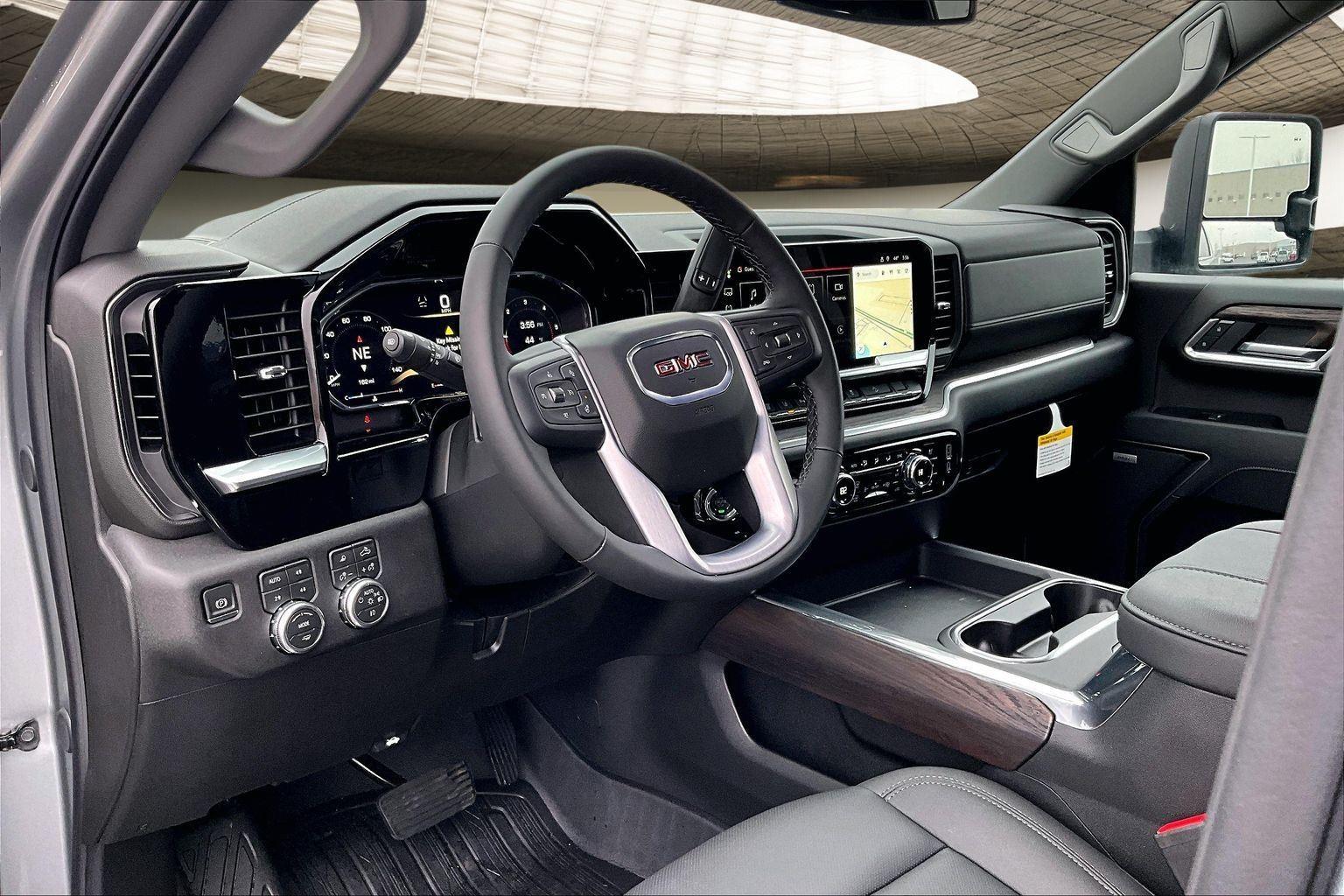 2026 GMC Sierra 2500HD SLT - Photo 8