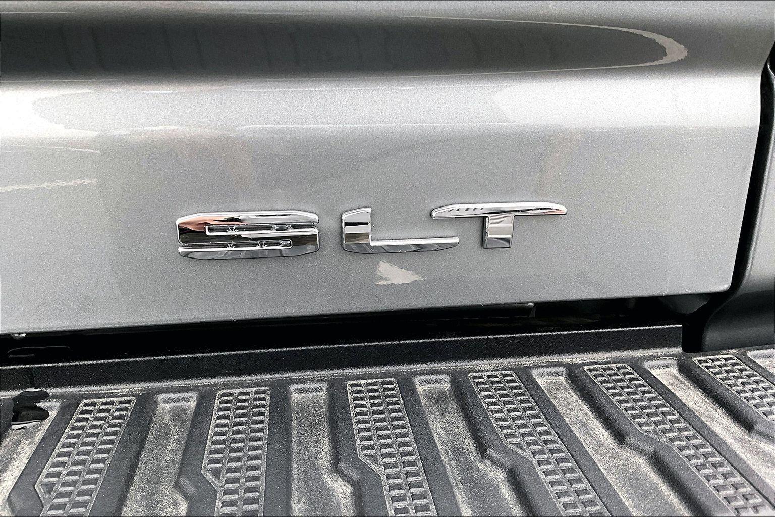 2026 GMC Sierra 2500HD SLT - Photo 10