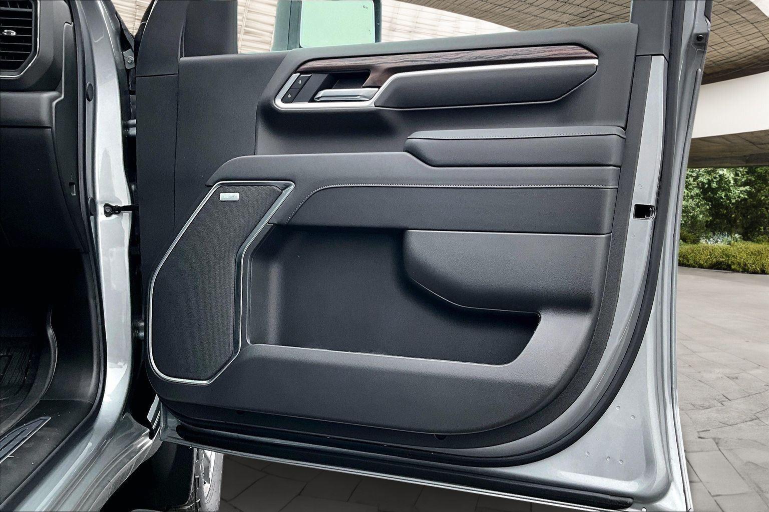 2026 GMC Sierra 2500HD SLT - Photo 13