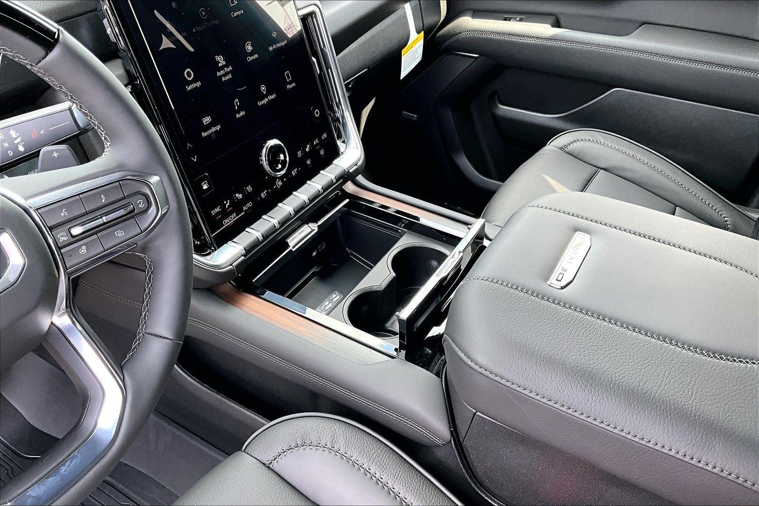 2026 GMC Yukon XL Denali - Photo 30