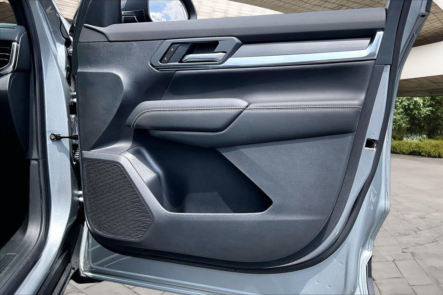 2026 GMC Terrain Elevation - Photo 13