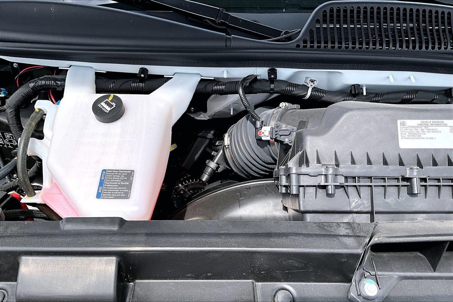 2026 Chevrolet Express Cargo Work Van - Photo 12