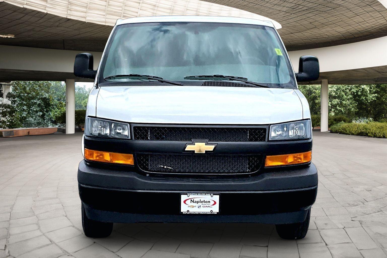 2026 Chevrolet Express Cargo Work Van - Photo 18