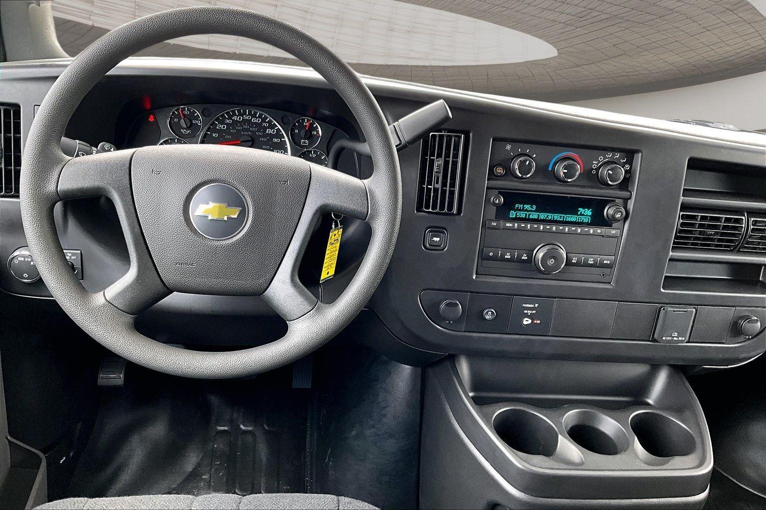 2026 Chevrolet Express Cargo Work Van - Photo 20